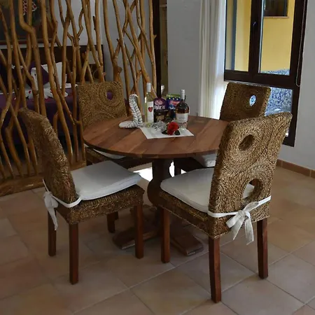In House - Casa Alemanes Cruz Mayor
